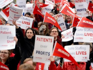 nurses More than 1,000 Nurse's Rally for Safe Staffing! - Health Council