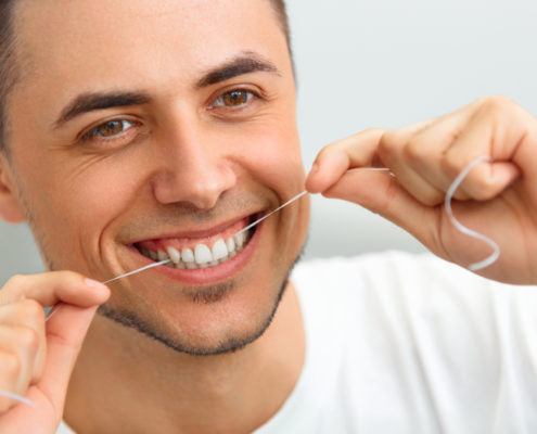 Flossing - Health Council Flossing - Health Council