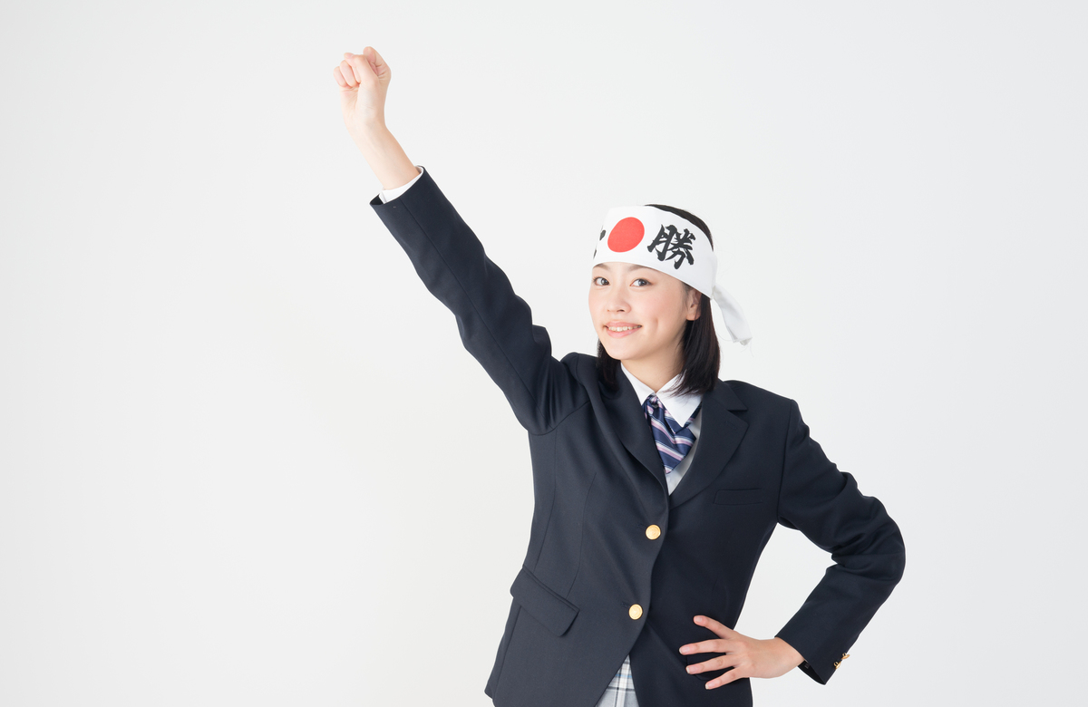 高校生の冬期講習ってなにをするの?コースの特徴や費用の相場を解説