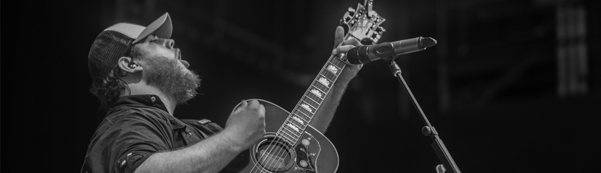 Luke Combs – Don’t Tempt Me with a Good Time Tour