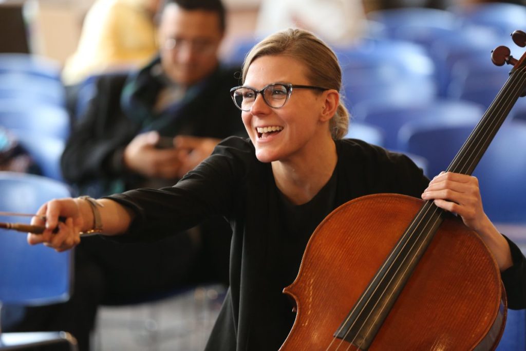 Amanda Gookin cellist Musician Newsletter Know-how