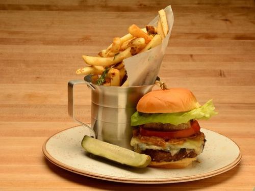 100 WAYS TO CELEBRATE NATIONAL BURGER DAY!