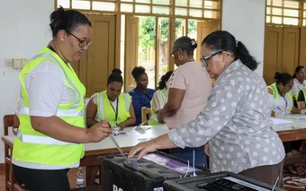 Seychelles to hold presidential run-off after vote fails to produce clear winner