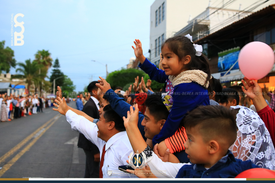 Celebra la Iglesia del Señor al Apóstol de class=