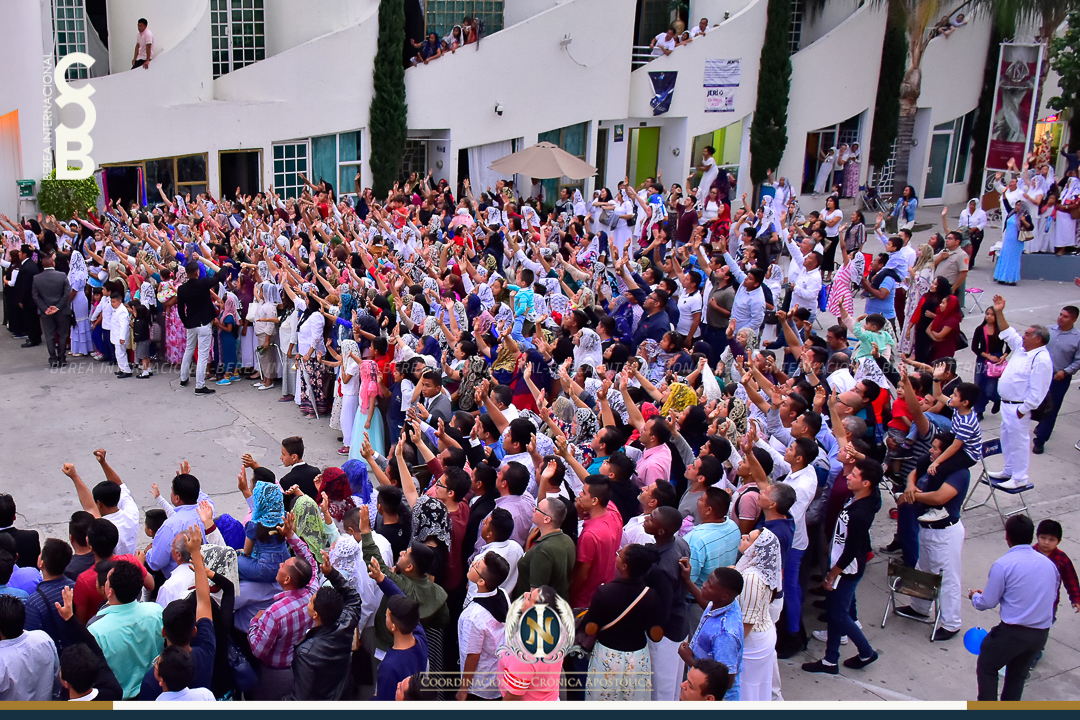 Celebra la Iglesia del Señor al Apóstol de class=