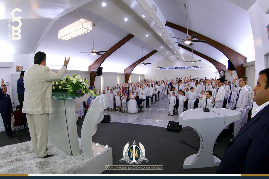 El Apóstol Naasón Joaquín visita la Iglesia de Avondale, class=