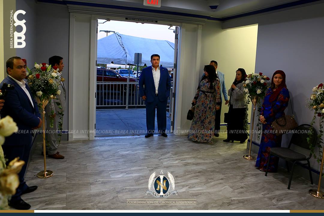 "Salir de los templos y alumbrar al mundo": estrategia de evangelización para la Iglesia class=