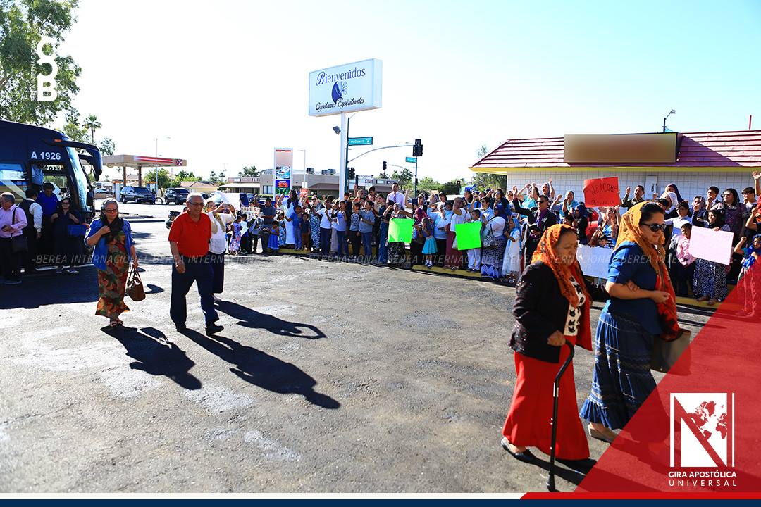Los capitanes espirituales arriban a Phoenix, Arizona class=