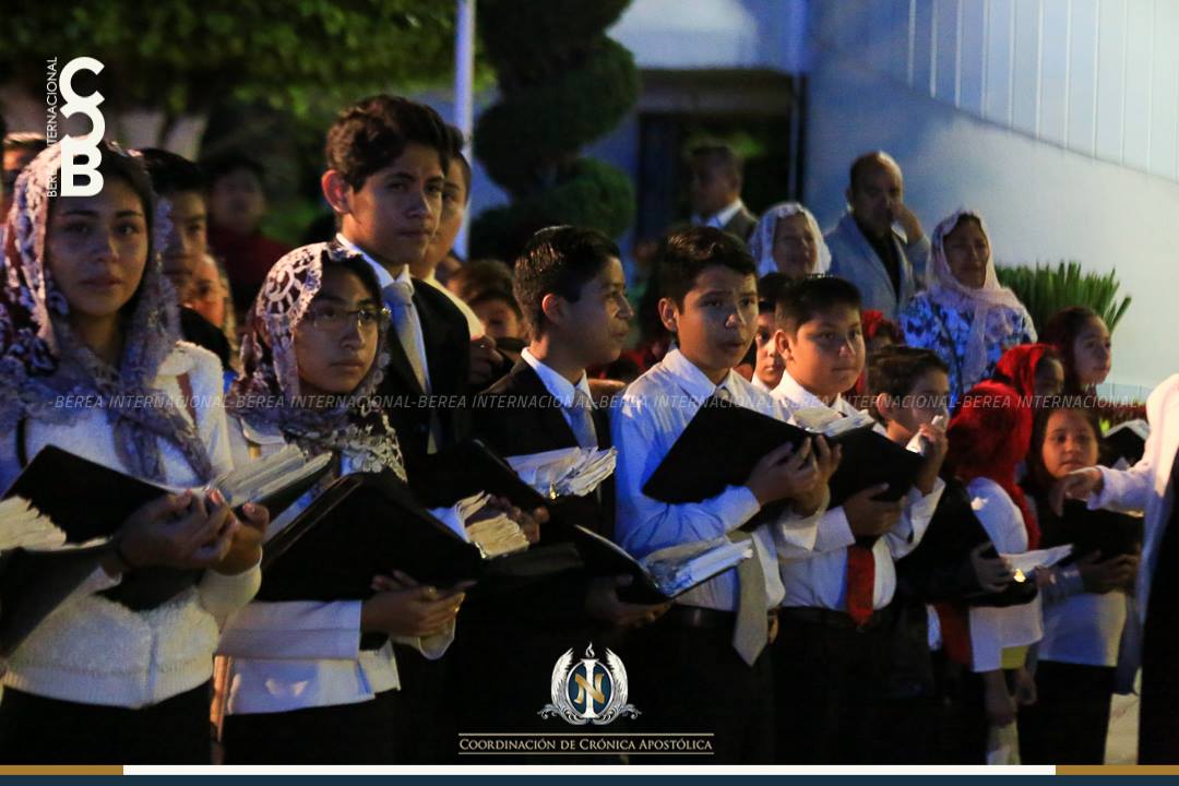 «La gratitud a Dios: uno de los principales valores de nuestra Iglesia»: Apóstol Naasón class=