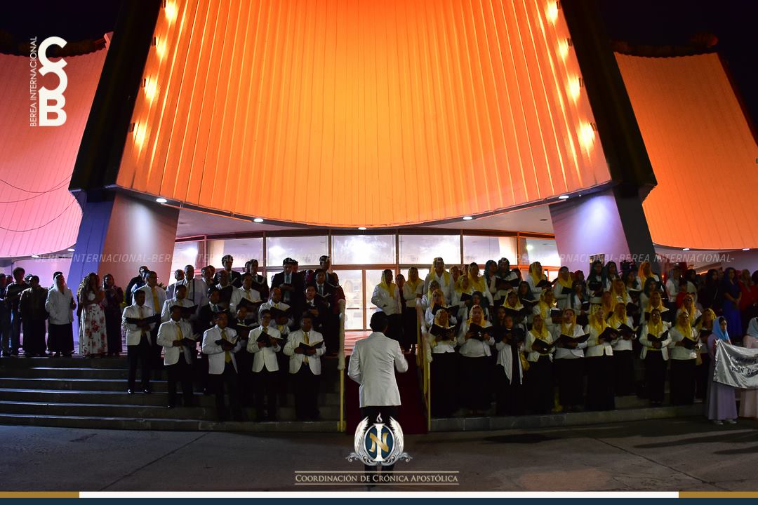 «Ser hijos de Dios: una grande gracia, poder, confianza y bondad de Dios»: Apóstol Naasón class=