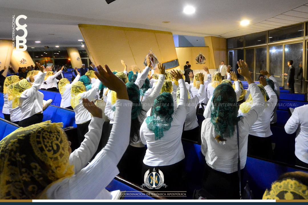 «Ser hijos de Dios: una grande gracia, poder, confianza y bondad de Dios»: Apóstol Naasón class=