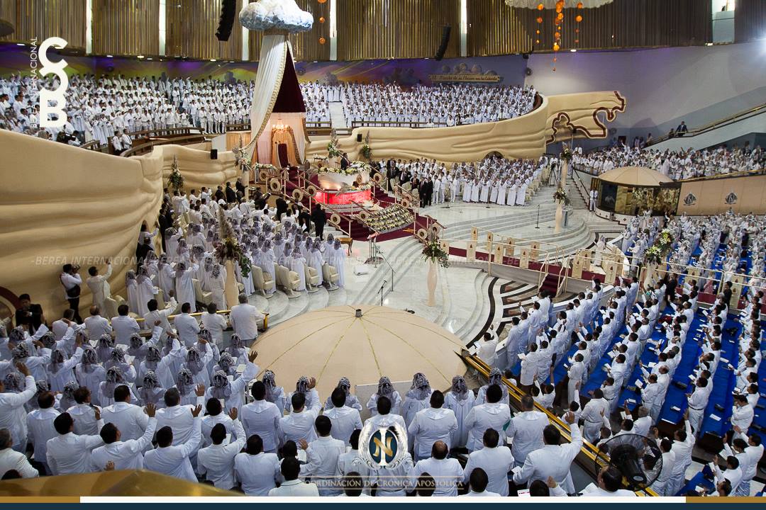 La Santa Cena: “Momento en que la Iglesia recordará y valorará el precio de su class=