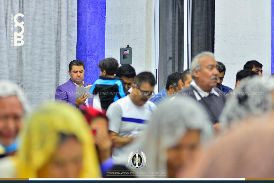 El Apóstol de Jesucristo recorre iglesias de Tlajomulco y class=