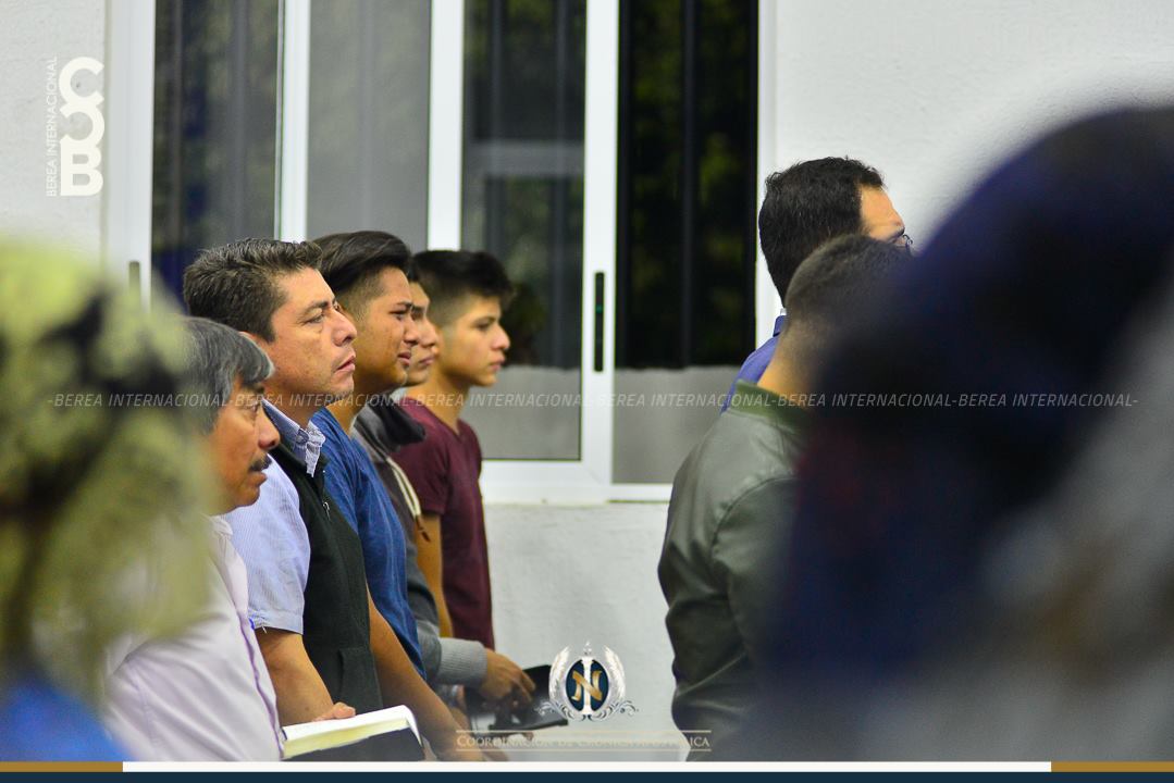 El Apóstol de Jesucristo recorre iglesias de Tlajomulco y class=