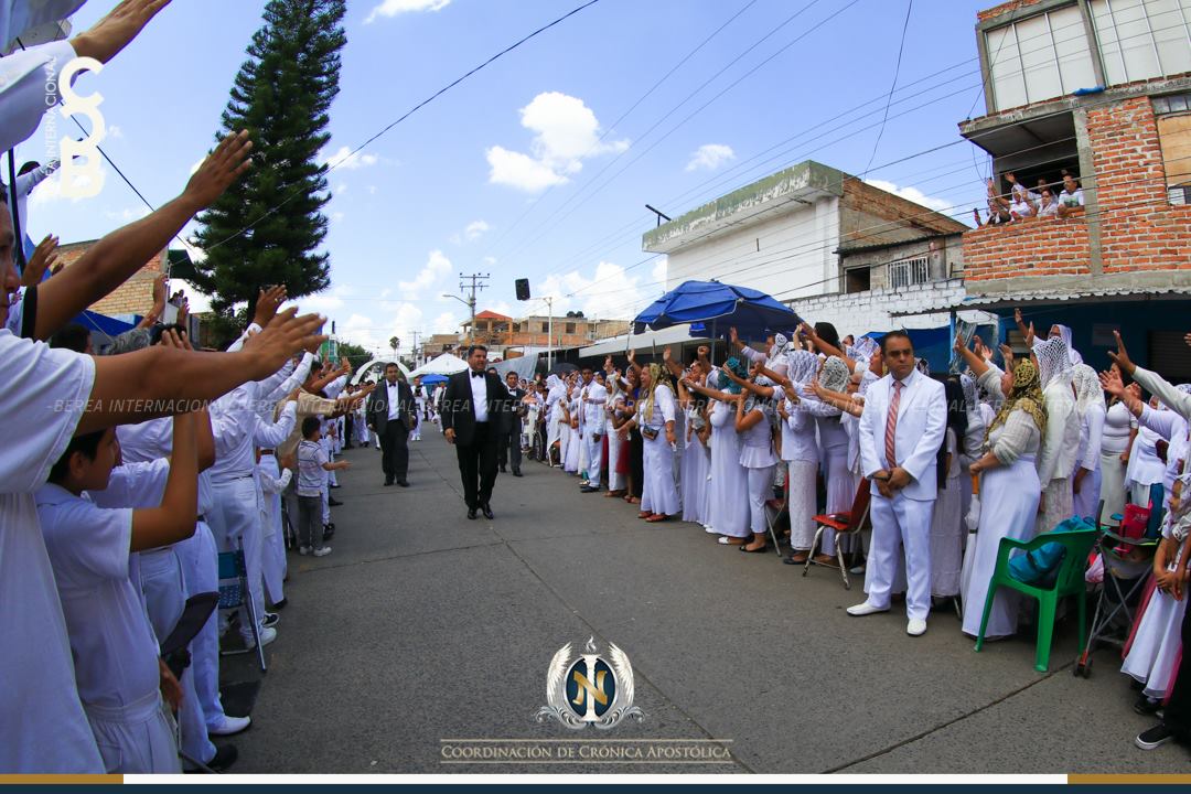 Celebración de la Santa Cena class=