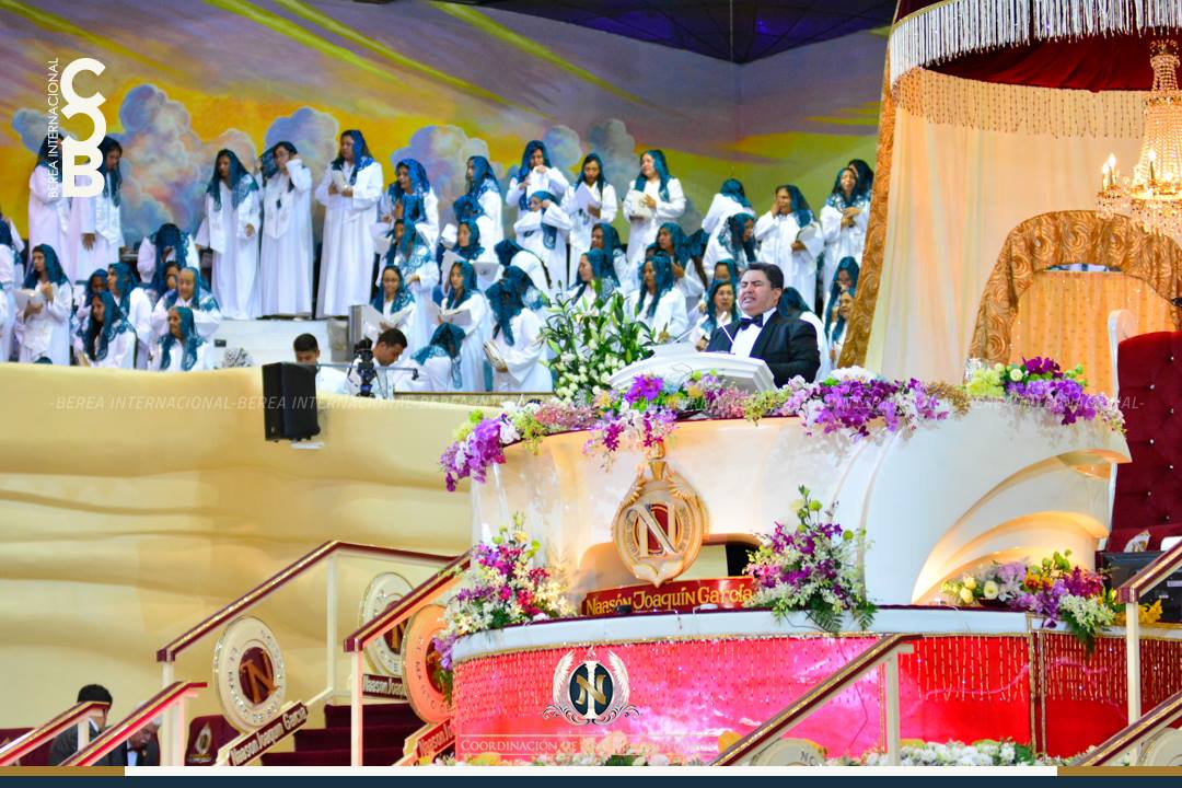 la-luz-del-mundo-celebracion-santa-cena-19