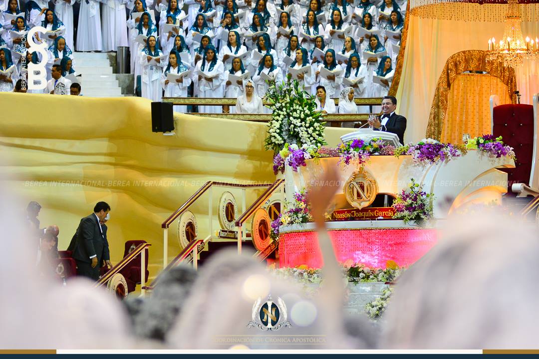 la-luz-del-mundo-celebracion-santa-cena-22