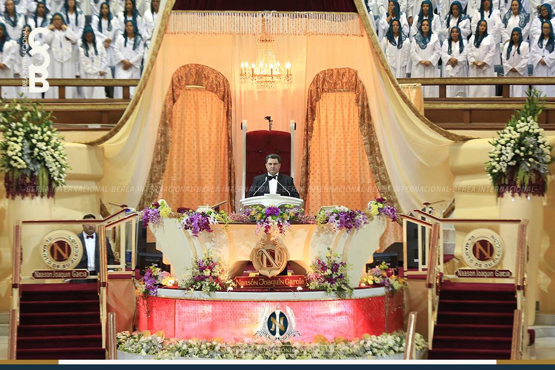 la-luz-del-mundo-celebracion-santa-cena-39