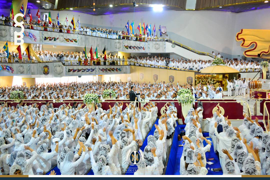 la-luz-del-mundo-celebracion-santa-cena-8