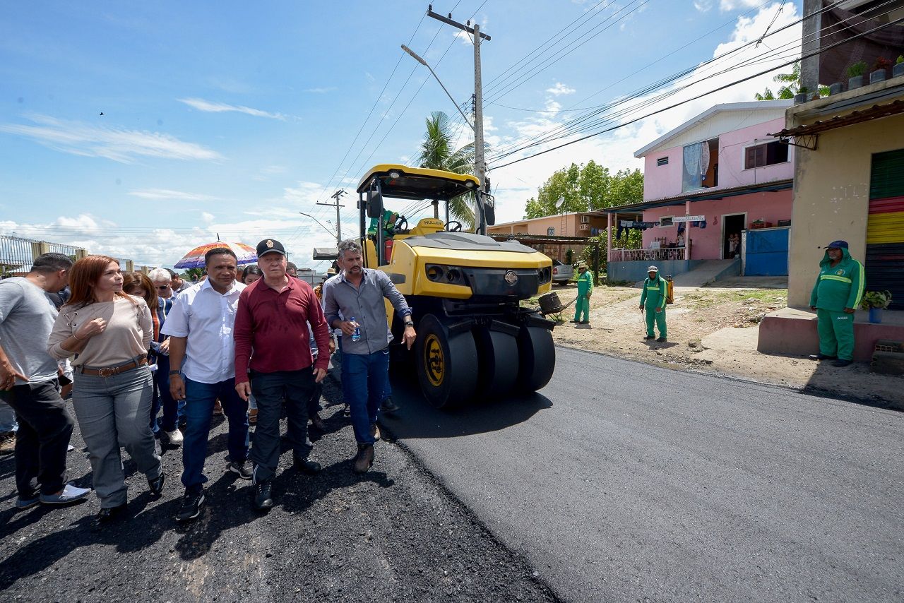 Arthur lança Requalifica 4 com investimento de R$100 milhões em recapeamento