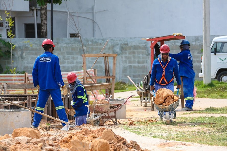 Obras do Prosamim prosseguem na capital e no interior do Amazonas