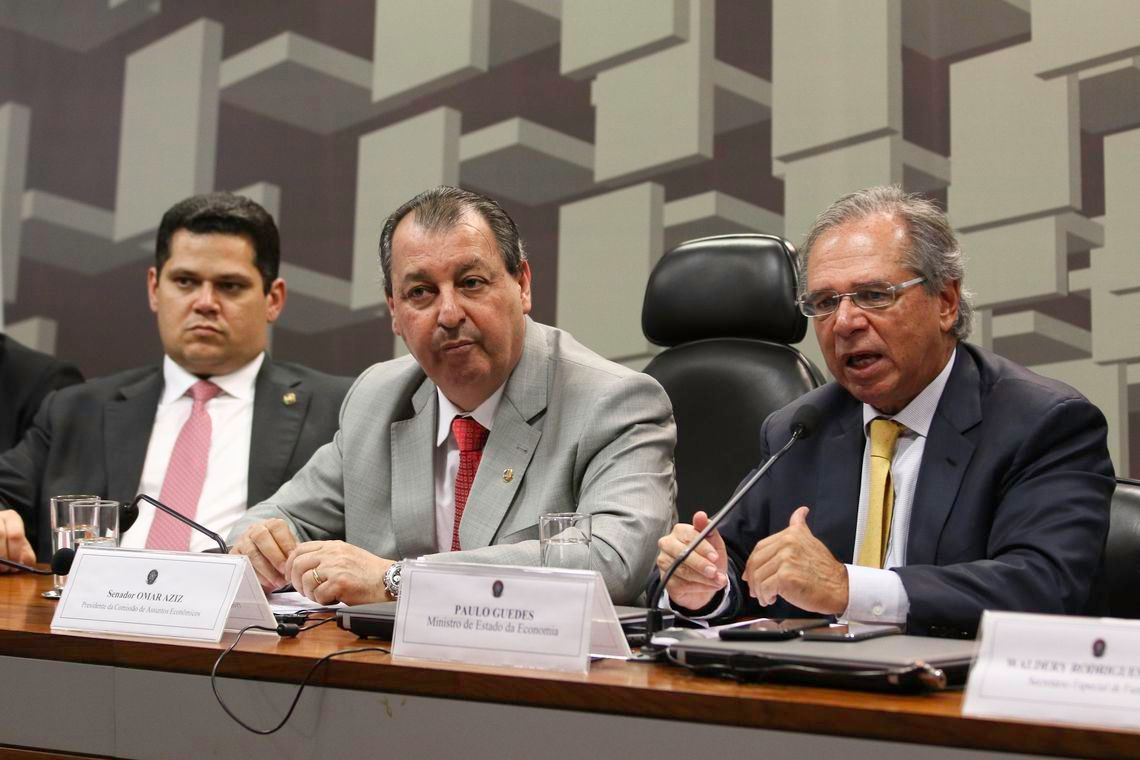 Omar Aziz espera que Paulo Guedes reveja redução de incentivos ao Pólo de Concentrados