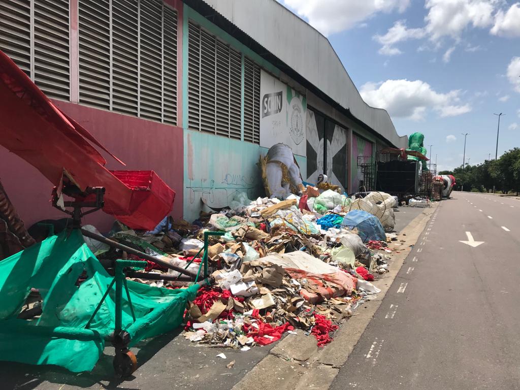 MPAM descobre lixo de carnavais passados na Cidade do Samba