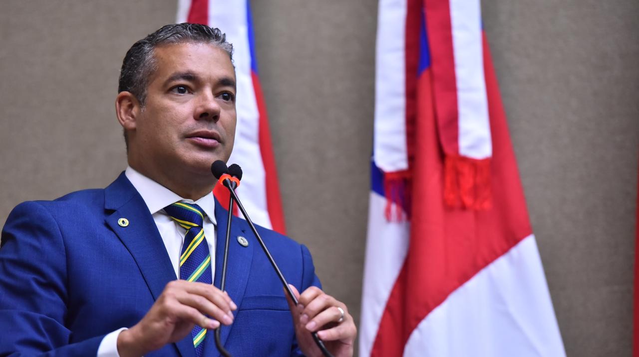 “Agência Nacional trava exploração de Petróleo e Gás em 18 áreas do Amazonas”, diz Josué