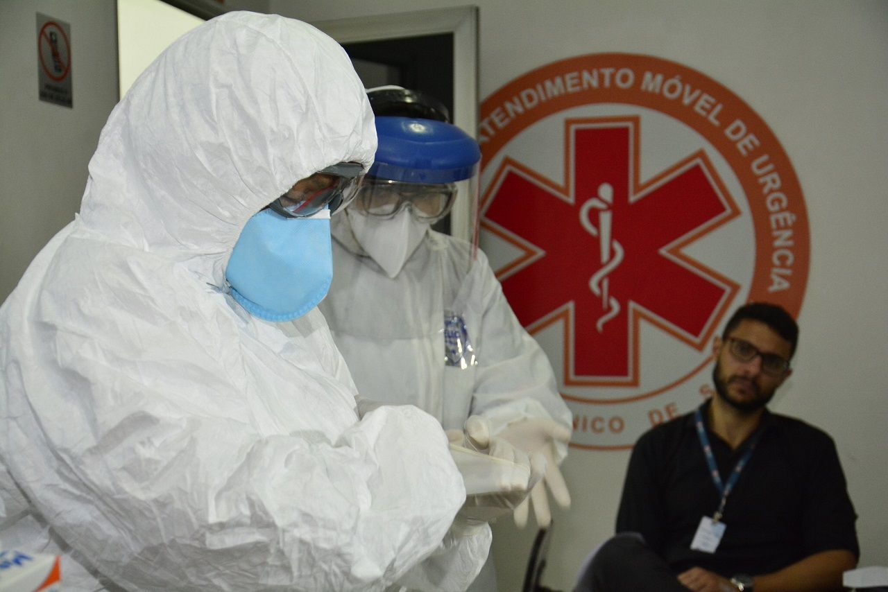 Samu treina profissionais para atender casos de coronavírus em Manaus