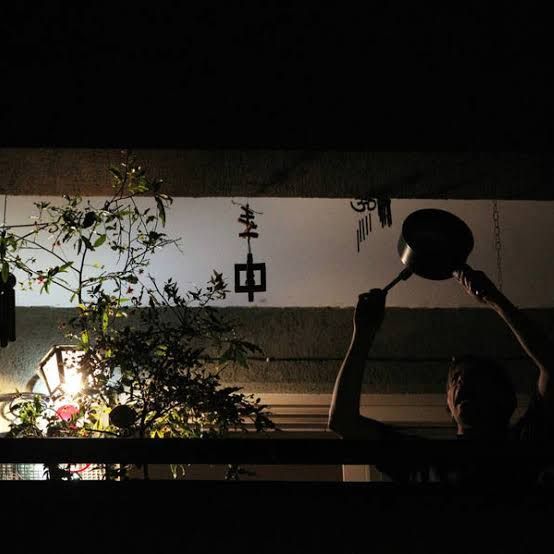 Panelaços contra Bolsonaro são registrados em São Paulo, Rio de Janeiro e Brasília