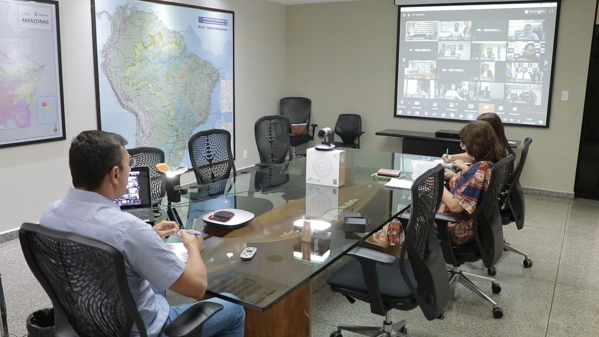 Wilson assina carta solicitando apoio do Governo Federal