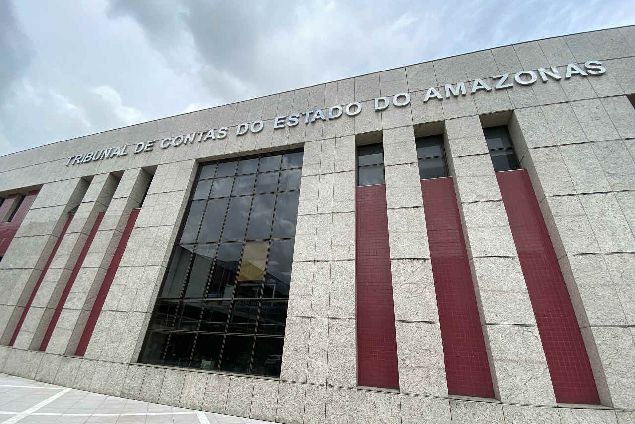 TCE aguarda prestações de contas de 49 prefeituras do AM