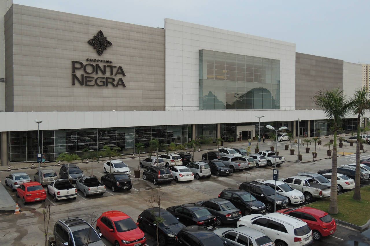 Dito & Feito - Lojistas já pensam em fechar shoppings de Manaus