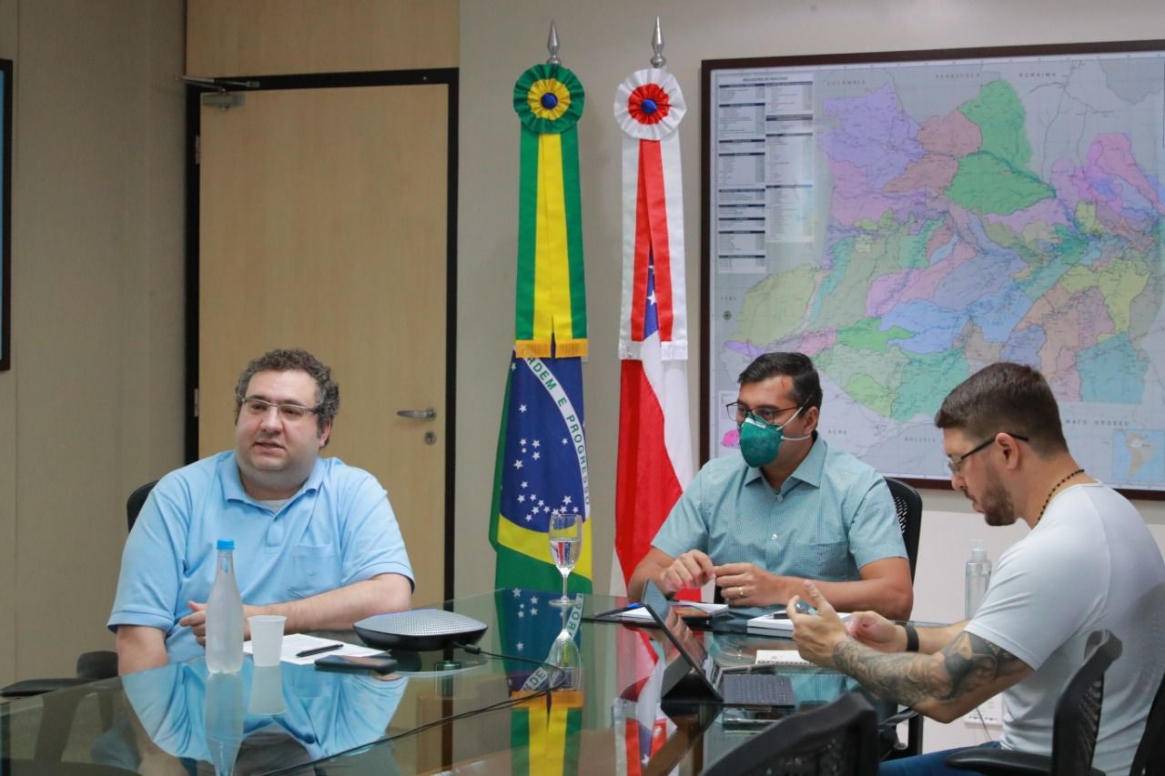 Wilson determina redução de despesas no Estado