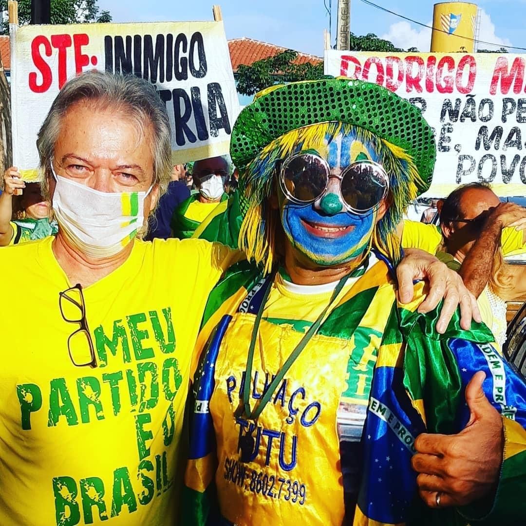 Publicitário que foi a ato contra STF morre de coronavírus