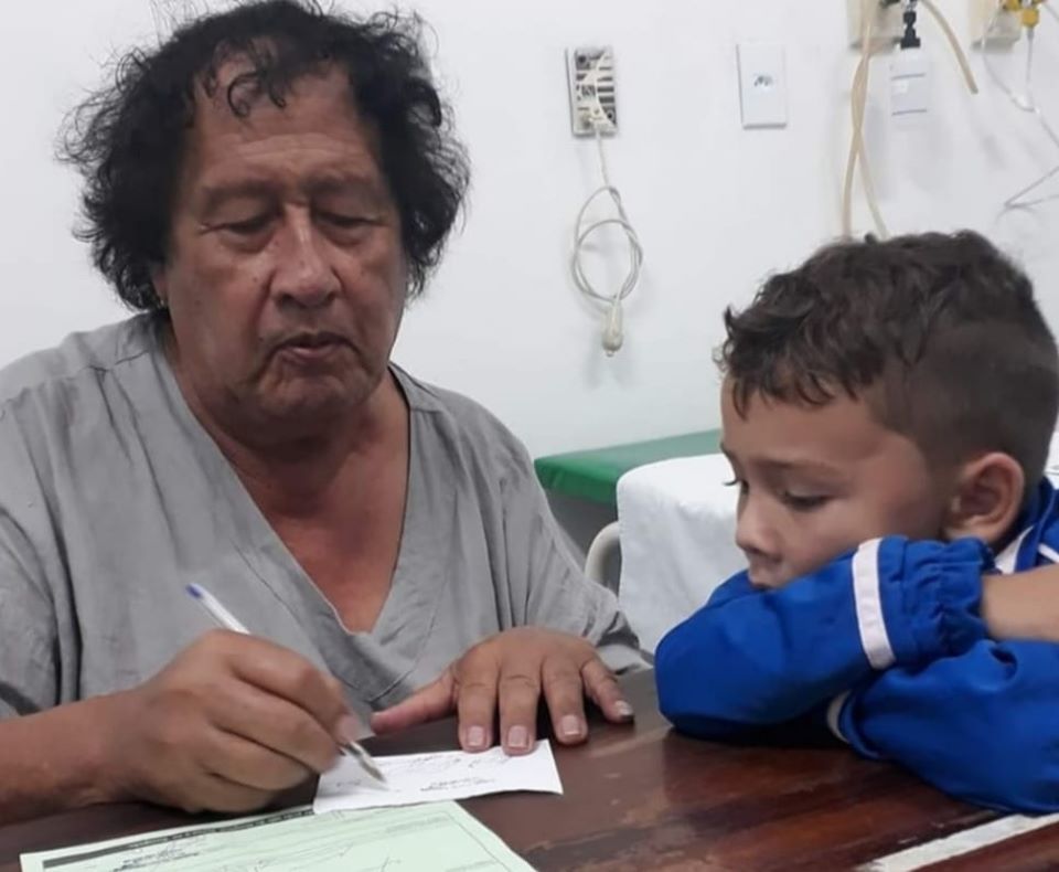 Médico peruano que atuava em Parintins morre de coronavírus em Manaus