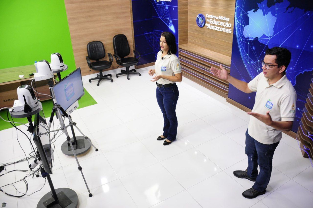 ‘Aula em Casa’ alcança mais 22 municípios do Amazonas