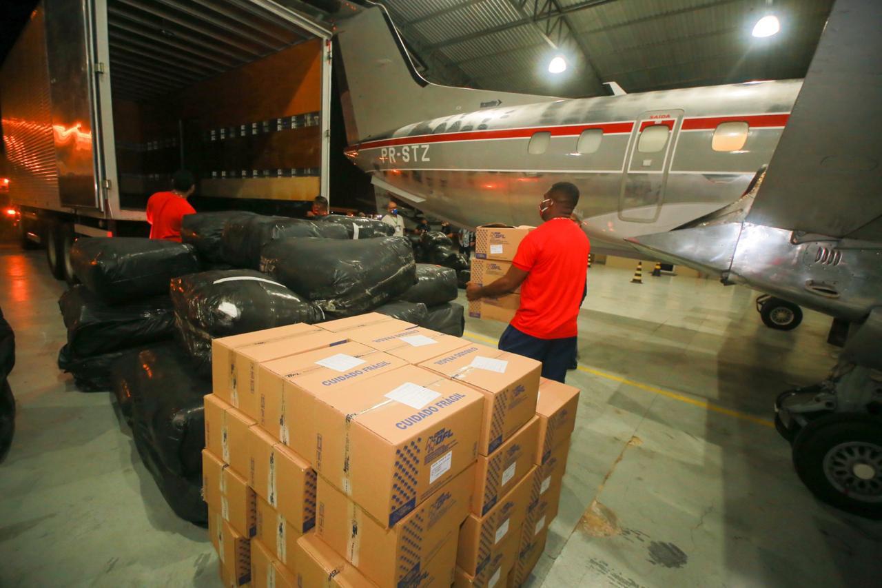 Amazonas recebe EPIs e testes rápidos doados pela Samsung