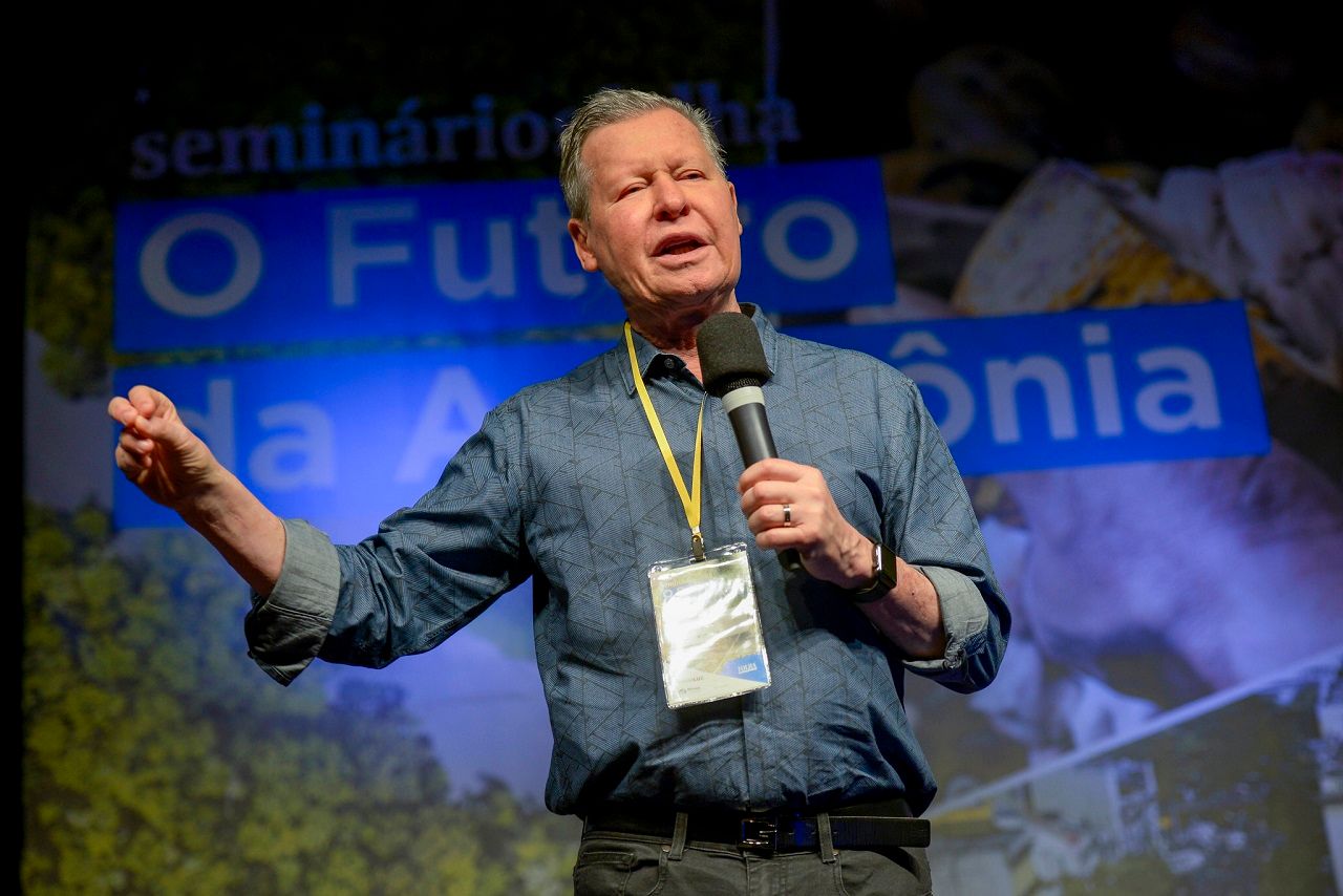 Arthur Virgílio solicita entrada no Conselho da Amazônia