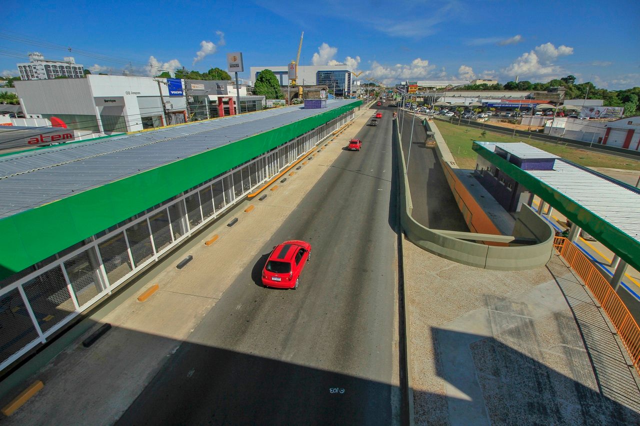 Arthur anuncia entrega do complexo viário da Constantino Nery para o dia 29