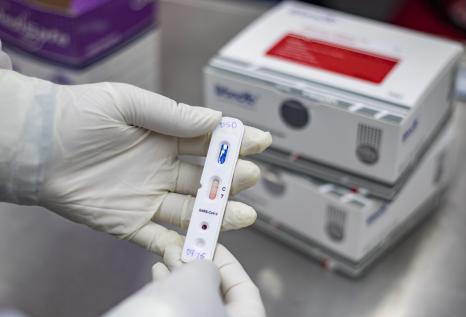 Planos de saúde terão de cobrir testes sorológicos de Covid-19