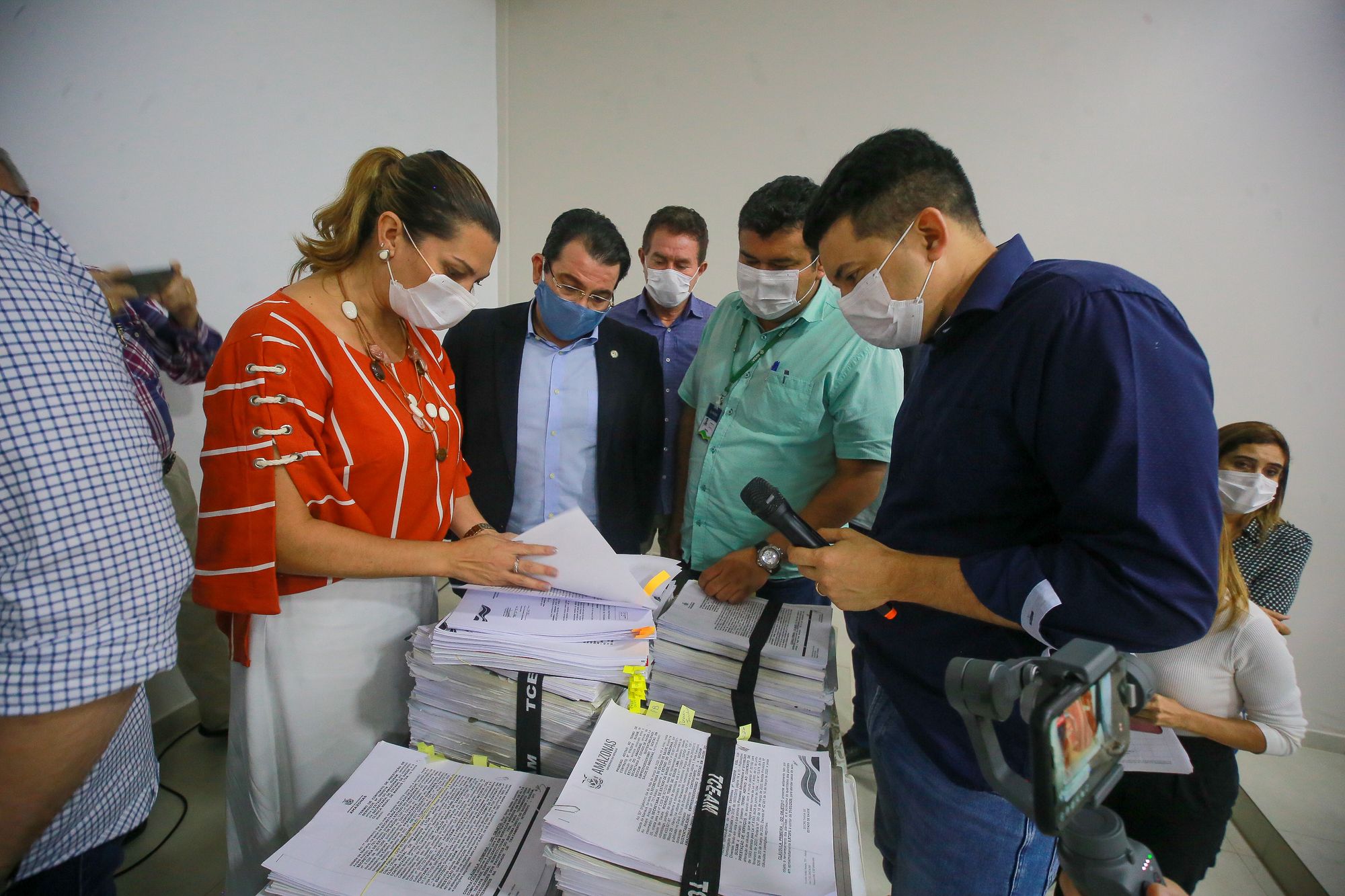 Susam apresenta contratos aos deputados da CPI da Saúde