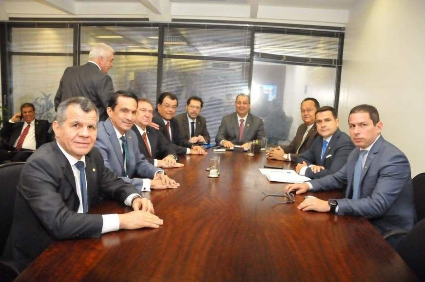 Bancada do Amazonas quer adiar eleições municipais
