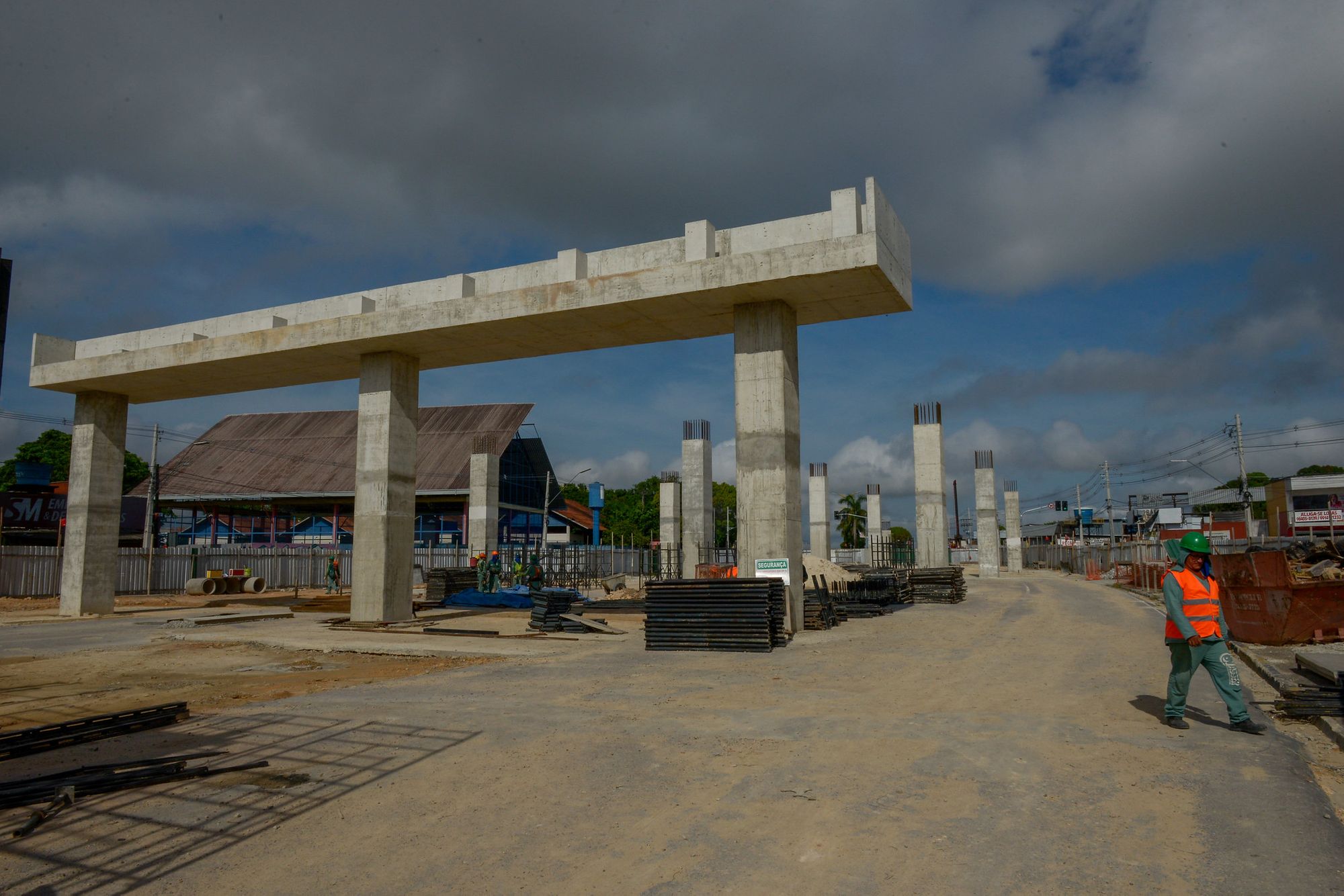 Complexo viário do Manoa já chega a 70% de execução