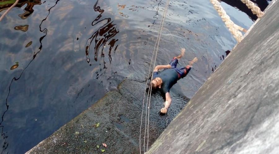 Corpo de carregador é encontrado boiando na orla da Manaus Moderna