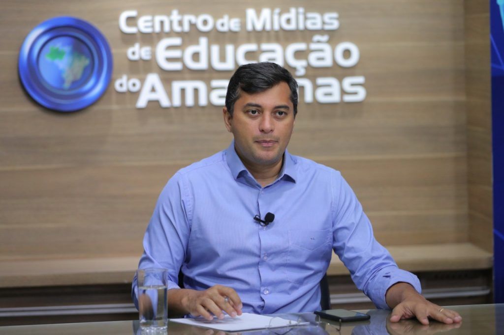 Wilson anuncia data de retorno das aulas presenciais nesta terça-feira