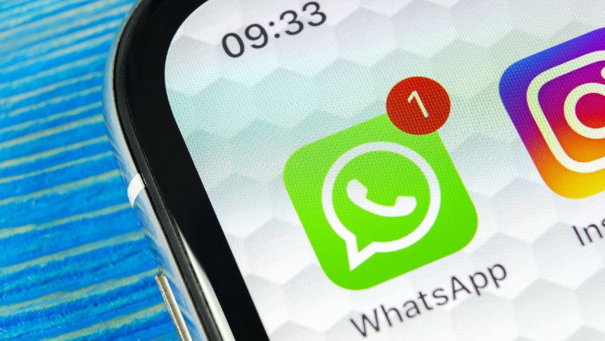 WhatsApp fica fora do ar no Brasil