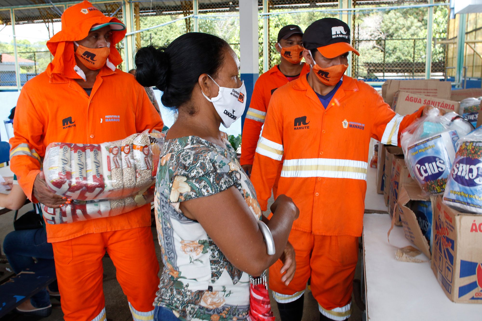 Doações recebidas da Embaixada americana contemplam 2,8 mil famílias