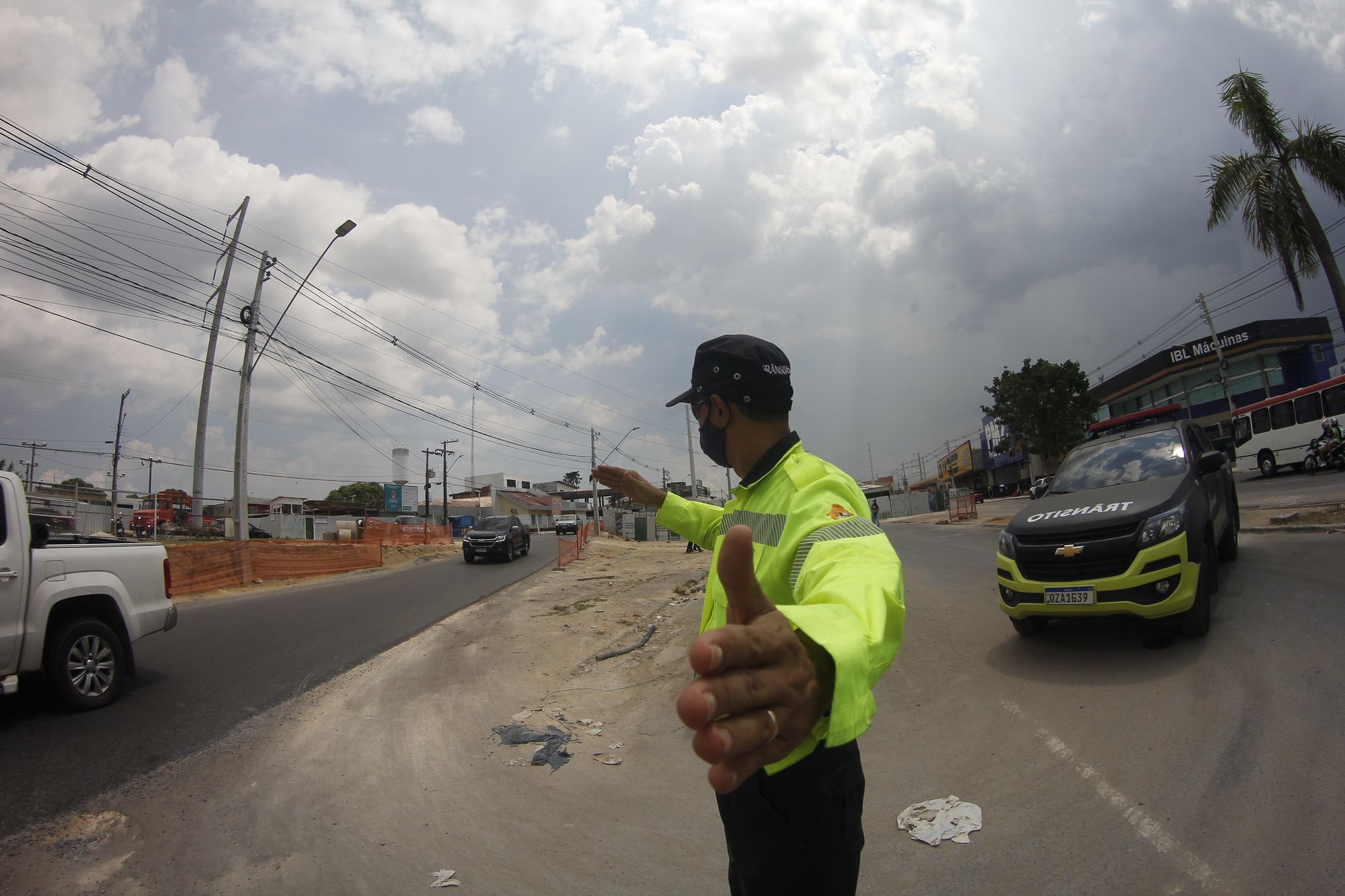 Trecho da avenida Max Teixeira será interditado no domingo