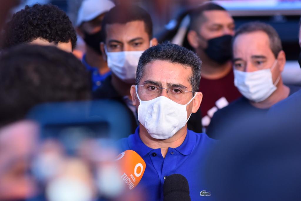 David Almeida vai à Justiça para impedir aumento de energia